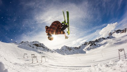 金年会官网-早该动手？上赛季若早早换帅，结局或许不同